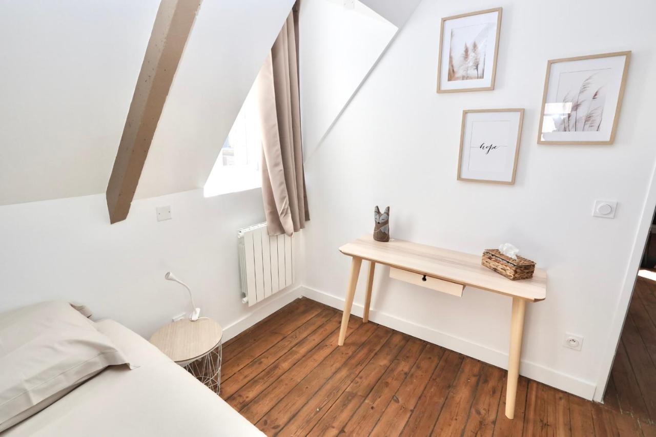 Napoleon Gare 7 T2 Dernier Etage Bylocly Apartment Pontivy Ngoại thất bức ảnh