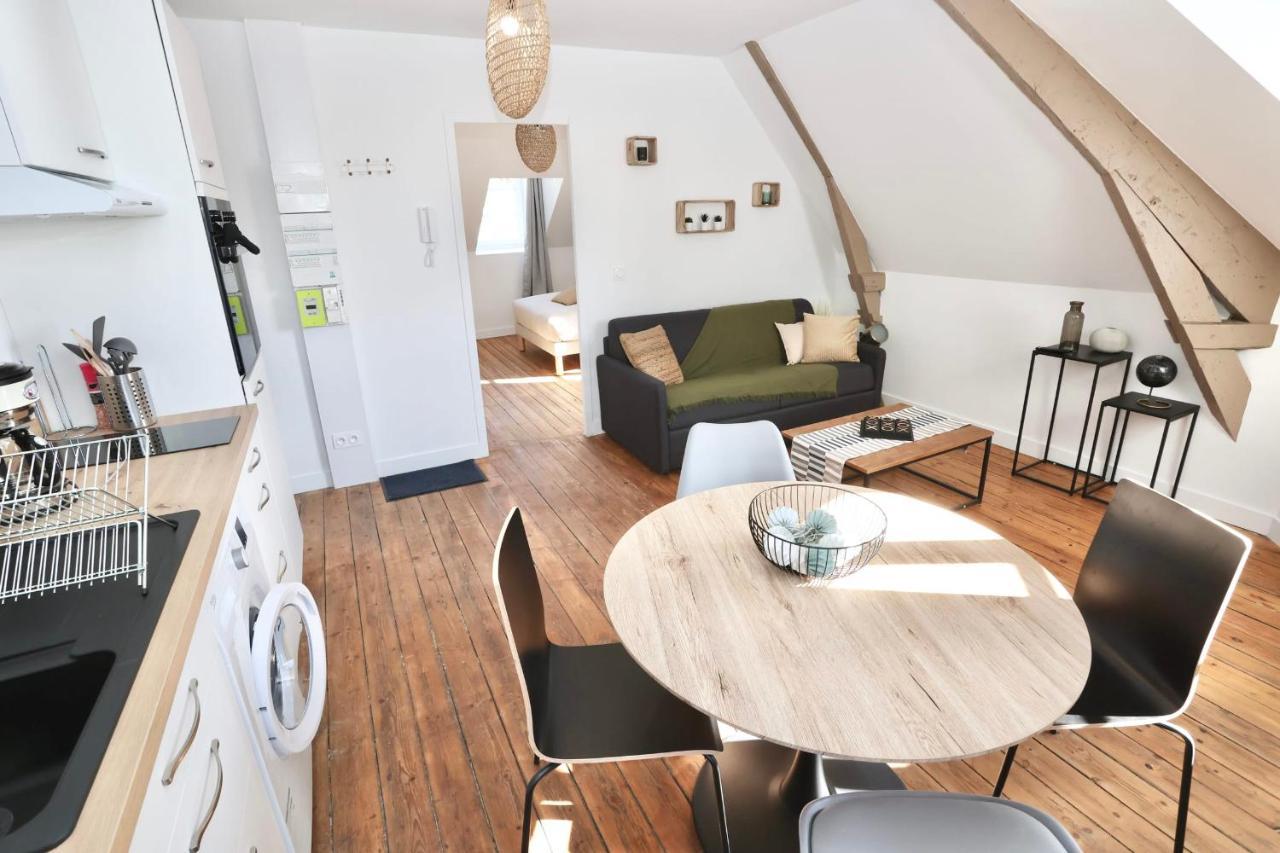 Napoleon Gare 7 T2 Dernier Etage Bylocly Apartment Pontivy Ngoại thất bức ảnh